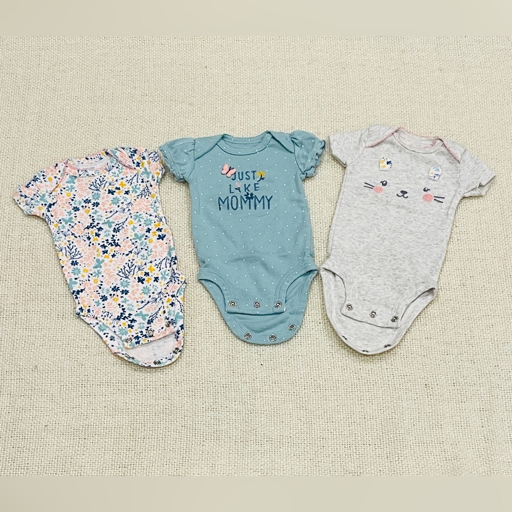 Baby girl clothes. Newborn onesies. Set of 3. Just one you by Carters.